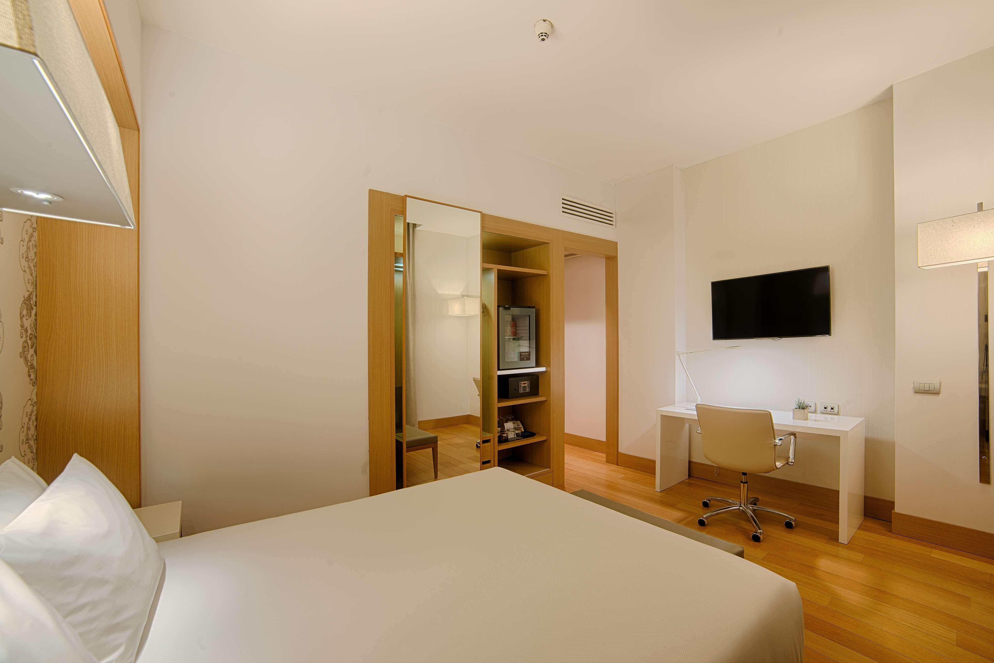 Nh Collection Milano Touring Hotel Ngoại thất bức ảnh